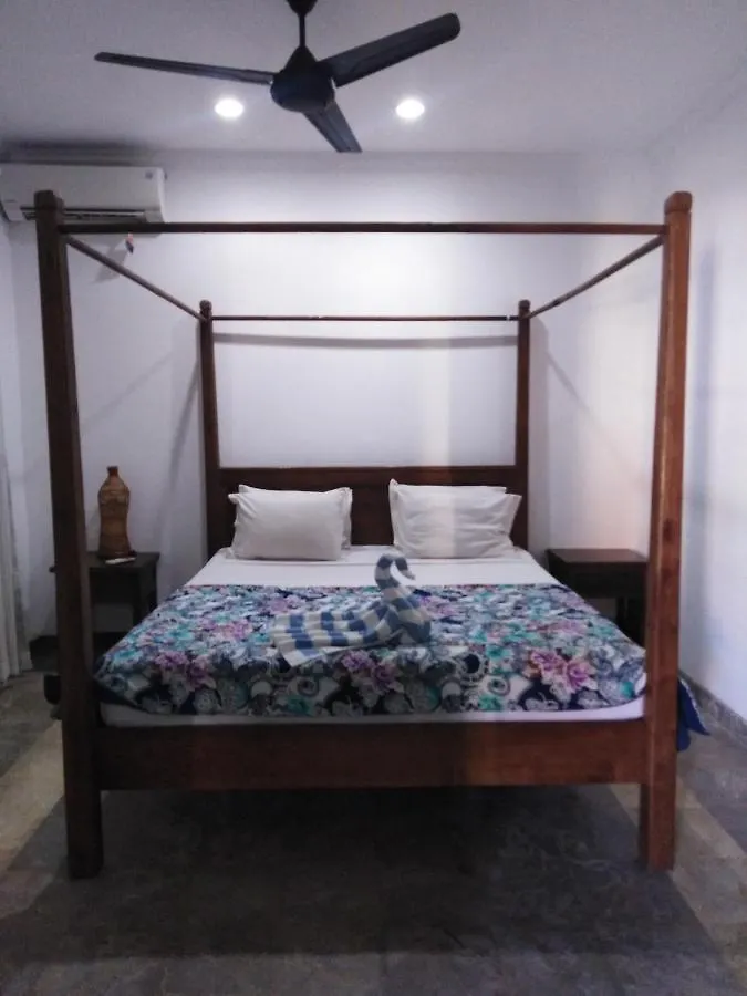 Bali Court Hotel & Apartment Legian