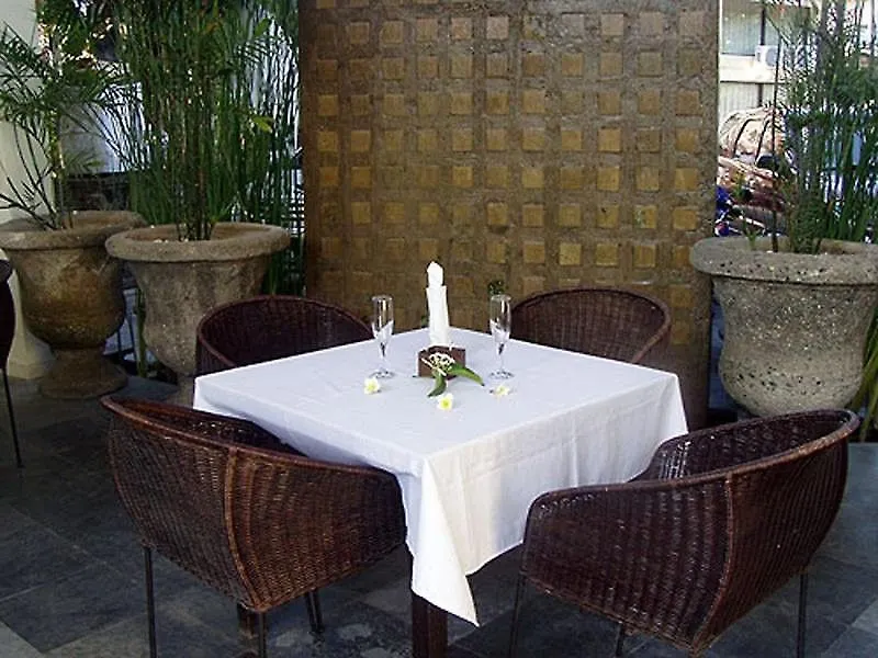 Bali Court Hotel & Apartment Legian