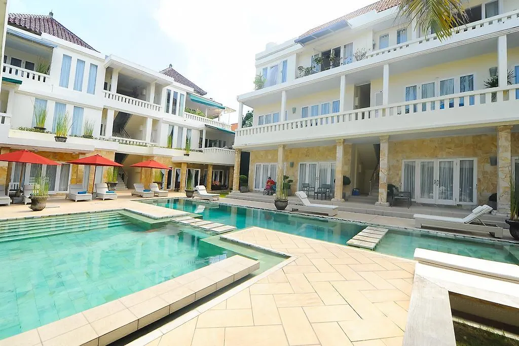 Bali Court Hotel & Apartment Legian